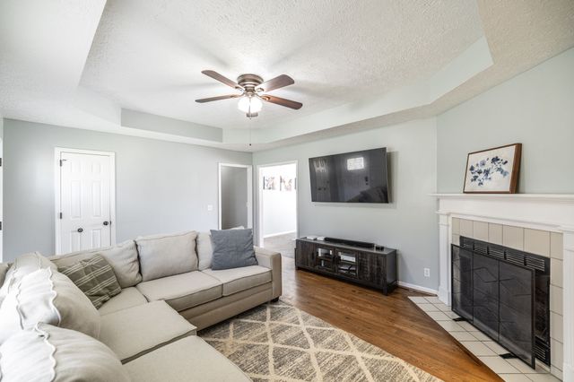 103 Forrest Ln, White House, TN 37188