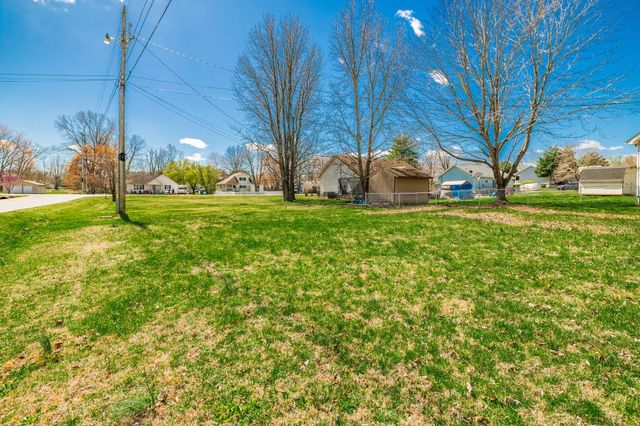 103 Forrest Ln, White House, TN 37188