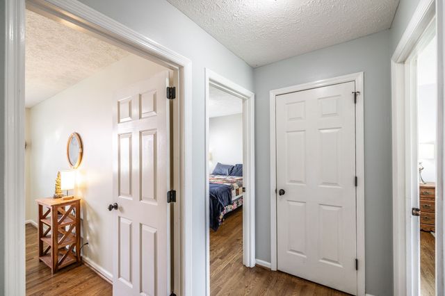 103 Forrest Ln, White House, TN 37188