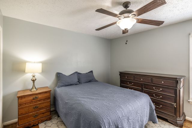 103 Forrest Ln, White House, TN 37188