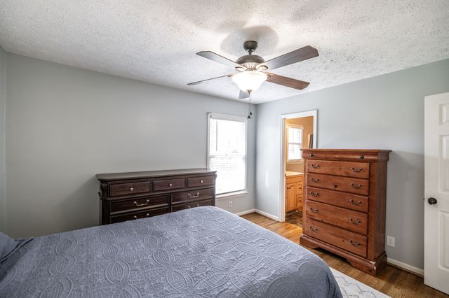 103 Forrest Ln, White House, TN 37188