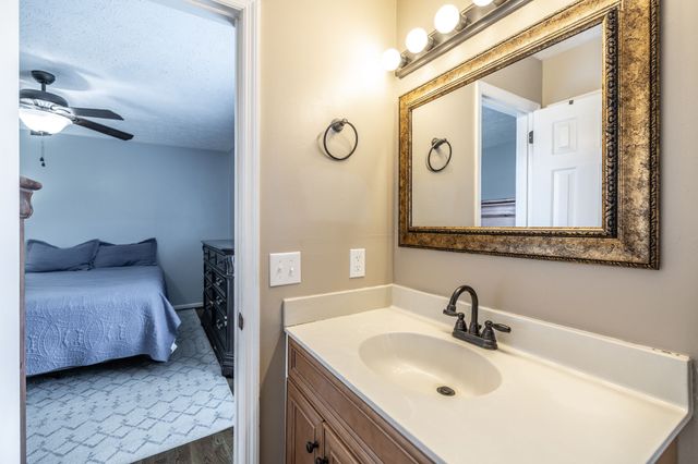 103 Forrest Ln, White House, TN 37188