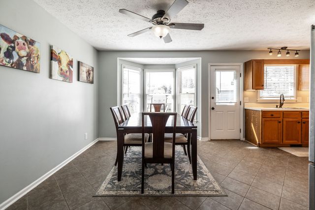 103 Forrest Ln, White House, TN 37188