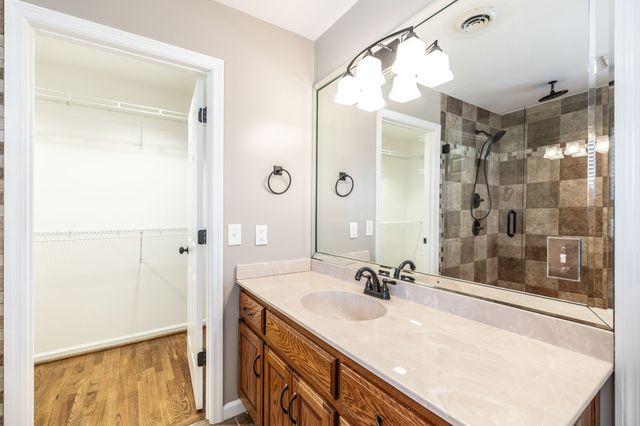 103 Forrest Ln, White House, TN 37188