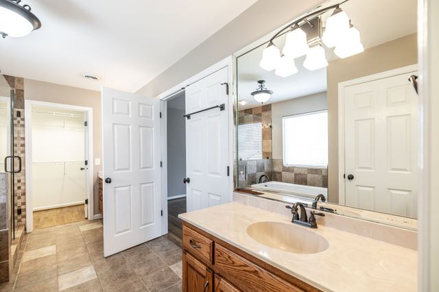 103 Forrest Ln, White House, TN 37188