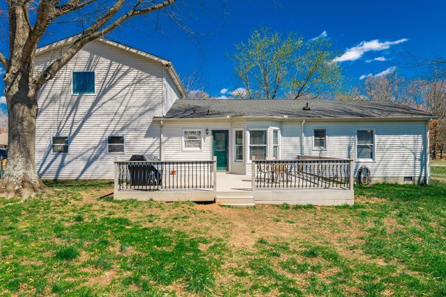 103 Forrest Ln, White House, TN 37188