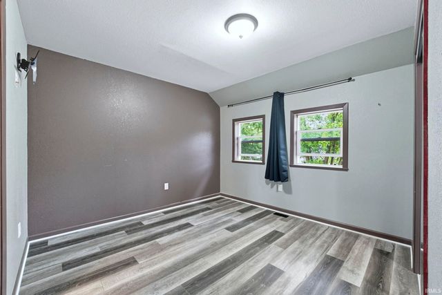 1304 Garden Club Drive, Fort Wayne, IN 46825