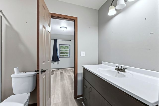 1304 Garden Club Drive, Fort Wayne, IN 46825