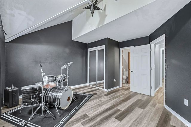 1304 Garden Club Drive, Fort Wayne, IN 46825