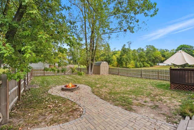 1304 Garden Club Drive, Fort Wayne, IN 46825