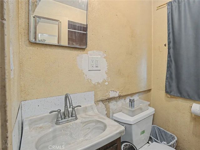 203 E Sycamore Avenue, El Segundo, CA 90245