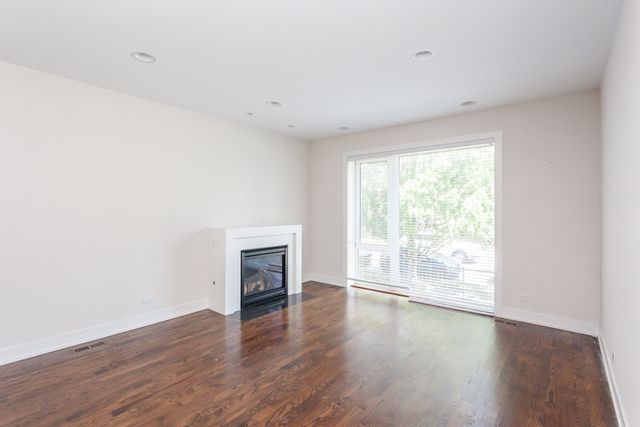 3508 N Sacramento Avenue 1S, Chicago, IL 60618