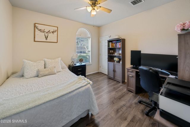 4676 Calle De Nubes, Las Cruces, NM 88012