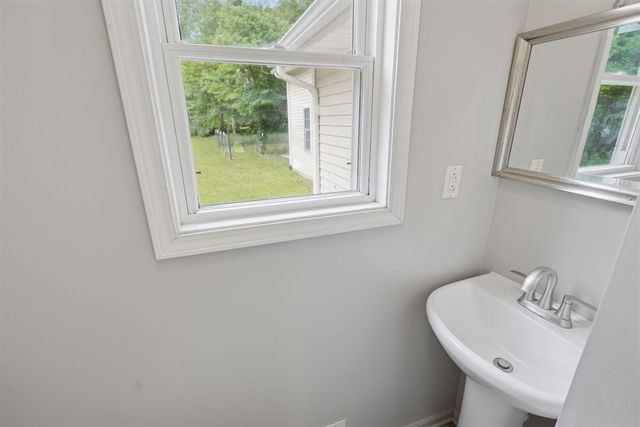 9050 Almena Drive, Kalamazoo, MI 49009