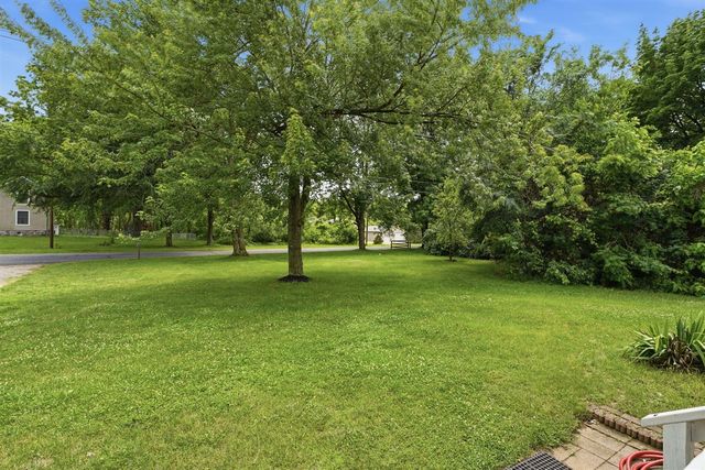 9050 Almena Drive, Kalamazoo, MI 49009