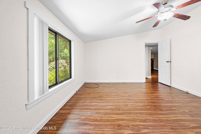 27137 Lambeth Road, Brooksville, FL 34602
