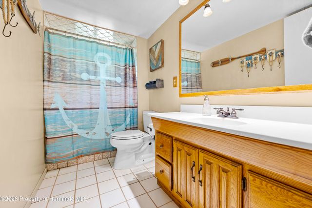 27137 Lambeth Road, Brooksville, FL 34602