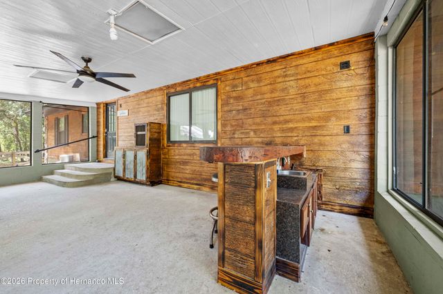 27137 Lambeth Road, Brooksville, FL 34602