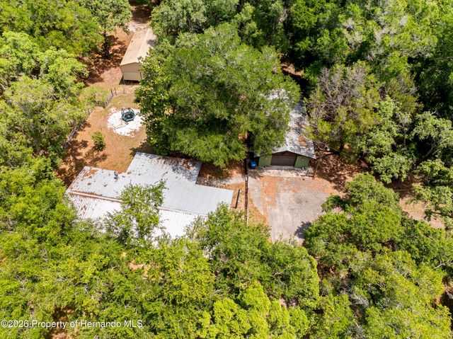 27137 Lambeth Road, Brooksville, FL 34602