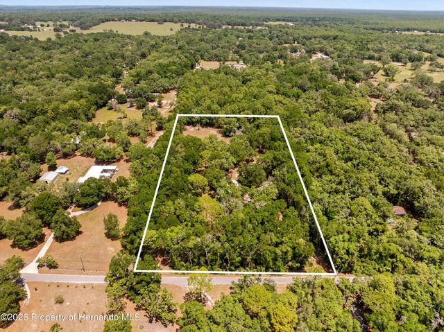 27137 Lambeth Road, Brooksville, FL 34602