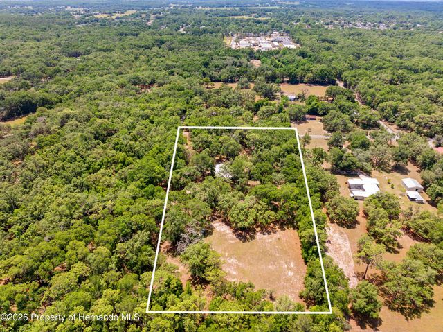 27137 Lambeth Road, Brooksville, FL 34602