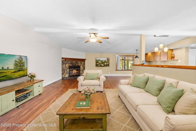 27137 Lambeth Road, Brooksville, FL 34602