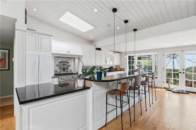 1966 Vista Caudal, Newport Beach, CA 92660