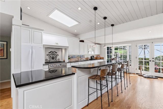 1966 Vista Caudal, Newport Beach, CA 92660