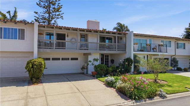 1966 Vista Caudal, Newport Beach, CA 92660