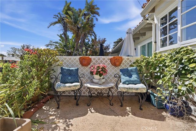 1966 Vista Caudal, Newport Beach, CA 92660