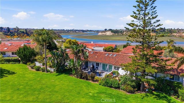 1966 Vista Caudal, Newport Beach, CA 92660