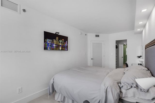 100 Lincoln Rd 539, Miami Beach, FL 33139