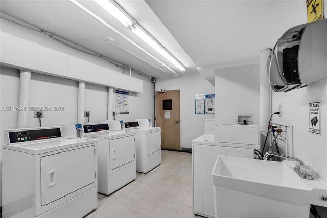 100 Lincoln Rd 539, Miami Beach, FL 33139