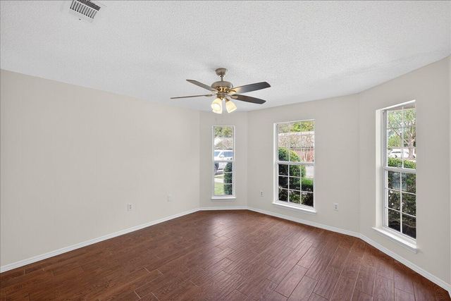 4566 Barrington Lane, Niceville, FL 32578