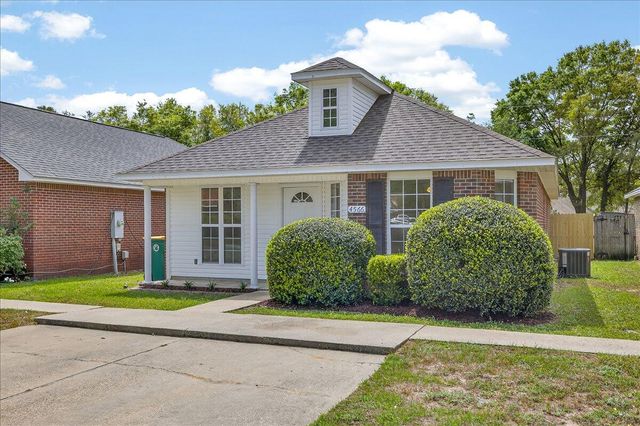 4566 Barrington Lane, Niceville, FL 32578