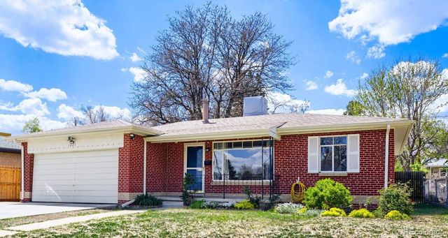 1227 S Harlan Street, Lakewood, CO 80232