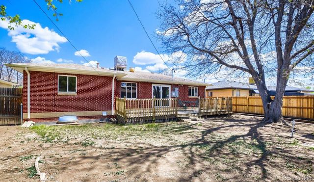 1227 S Harlan Street, Lakewood, CO 80232