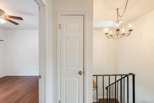 908 Chelsea Cove S, Hopewell Junction, NY 12533