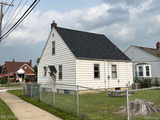 4141 Charles Street, Dearborn, MI 48126