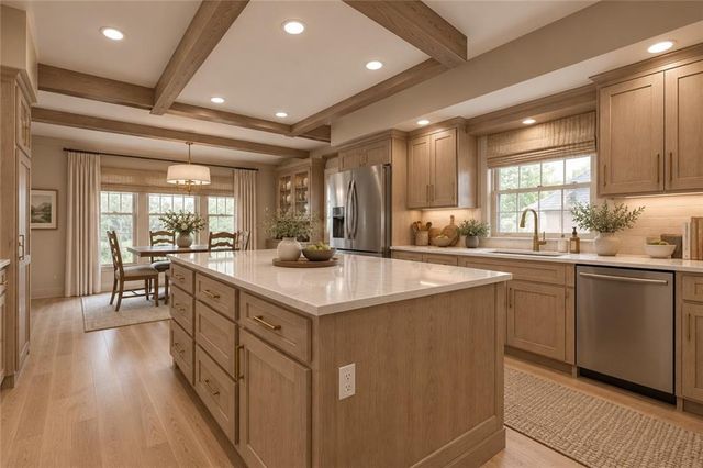 8017 W 115th Terrace, Overland Park, KS 66210