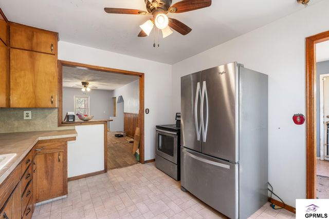 1207 Kasper Street, Bellevue, NE 68147