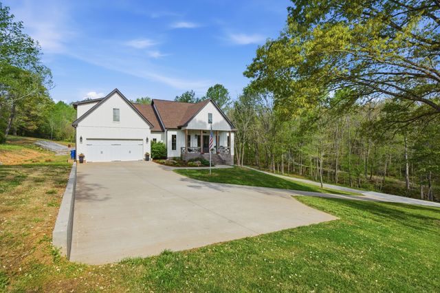 1602 Errel Dowlen Rd, Pleasant View, TN 37146