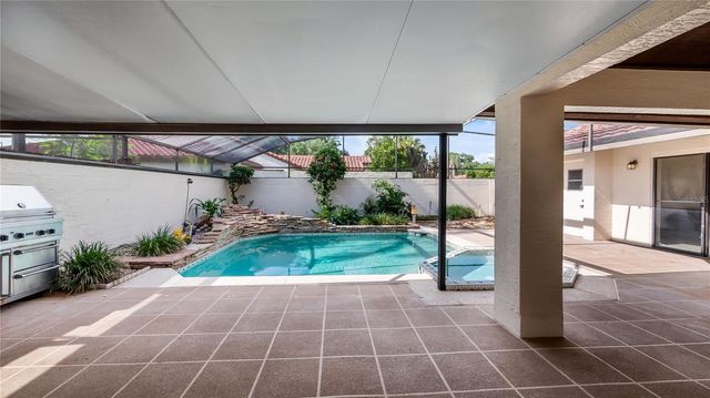 8176 TERRAZA COURT, Orlando, FL 32836