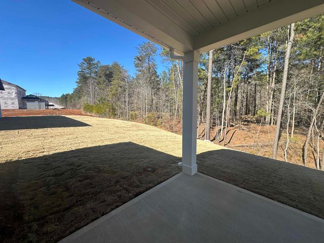 347 E Pyrenees Drive, Wellford, SC 29385