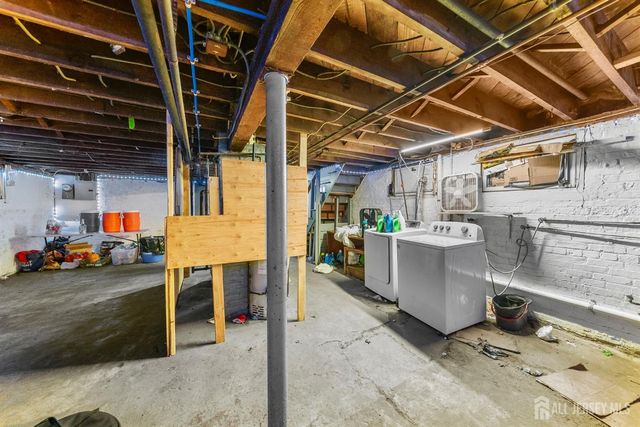 251 Hamilton Street, New Brunswick, NJ 08901