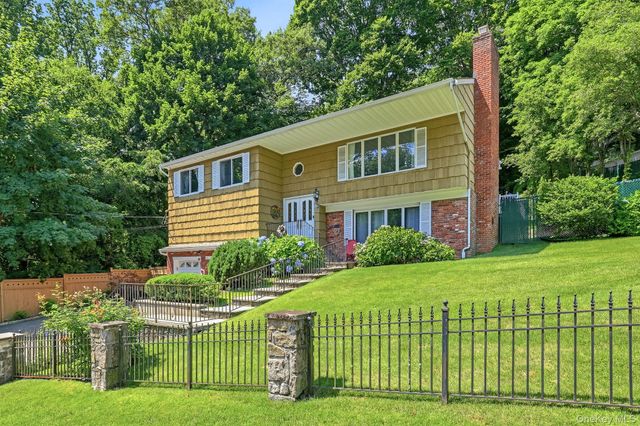 80 Hickory Hill Drive, Dobbs Ferry, NY 10522