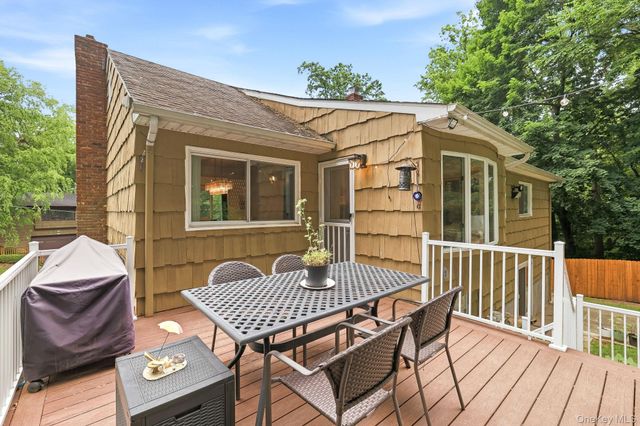 80 Hickory Hill Drive, Dobbs Ferry, NY 10522