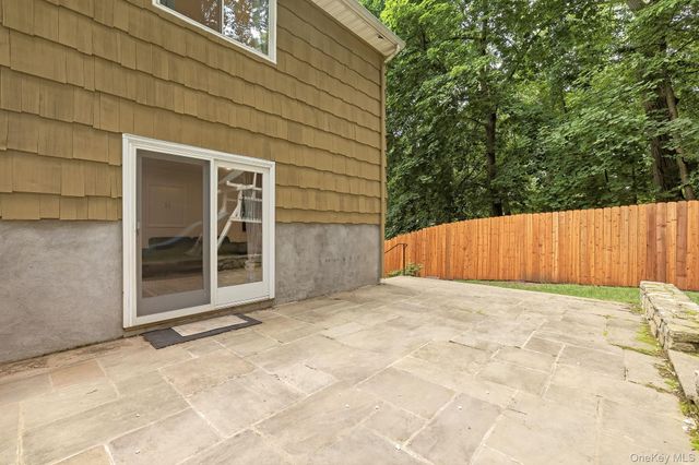 80 Hickory Hill Drive, Dobbs Ferry, NY 10522