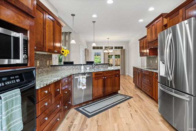 7287 N 900 East, Lafayette, IN 47905