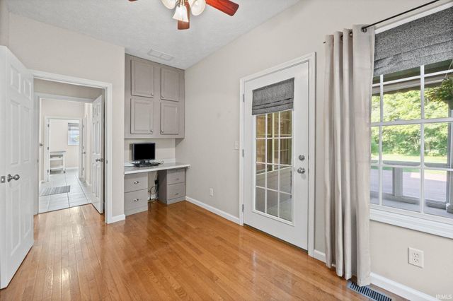 7287 N 900 East, Lafayette, IN 47905